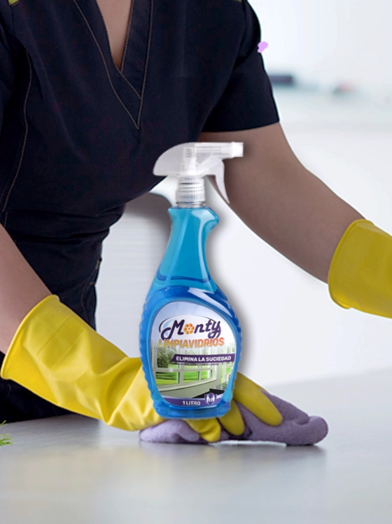 Cilila marca Monty Producto Limpiavidrio 1L